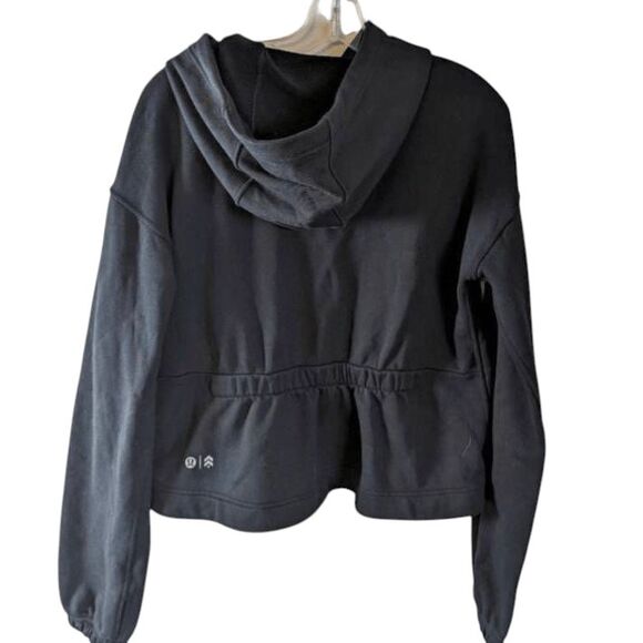 NWOT LULULEMON ATHLETICA Stronger As One Cropped Hoodie 'Lululemon X Barrys' Siz - Picture 4 of 4
